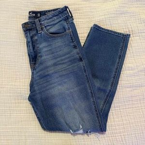 Hollister mom jeans